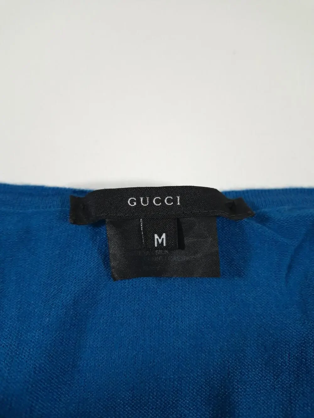 Gucci Sweater Mens M Blue V Neck Lightweight Knit Pullover Long Sleeve 50